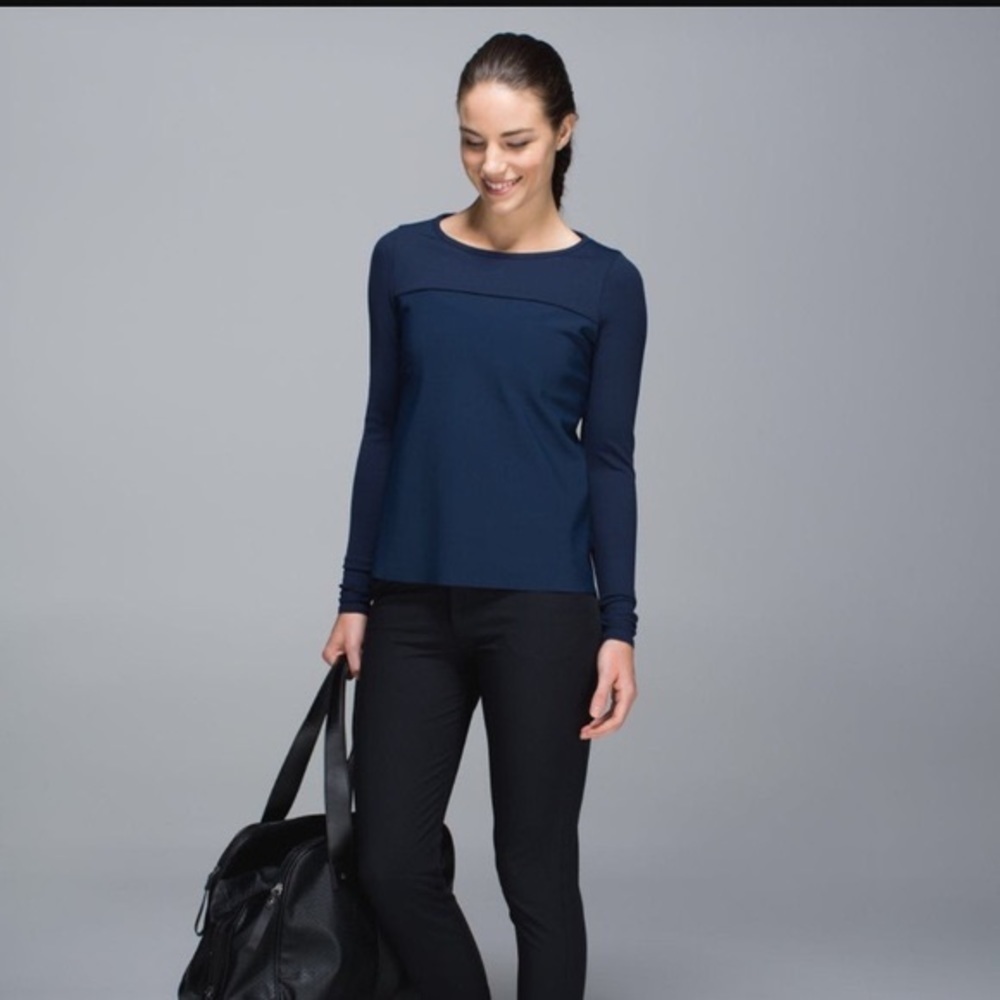 Lululemon out of this world long sleeve
